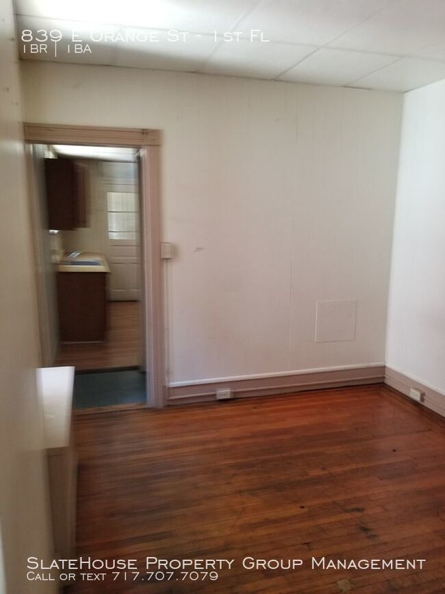 Building Photo - 1 Bedroom unit on first floor