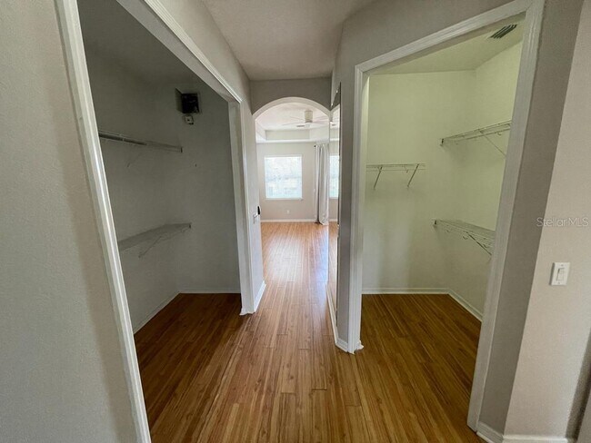 Building Photo - 3770 Hammonds Ferry Ct