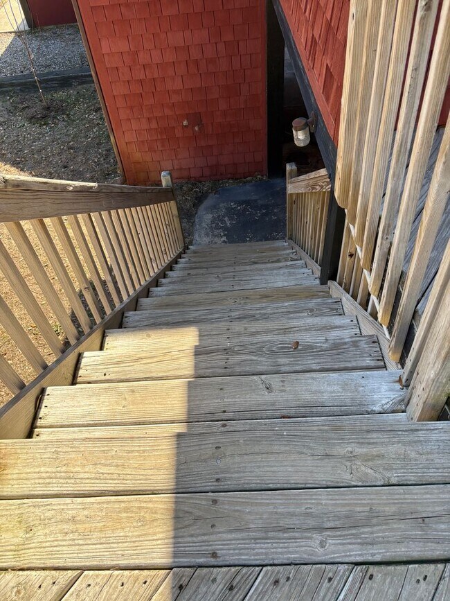 Building Photo - 2 Bedroom 2 Bath Home in Kill Devil Hills