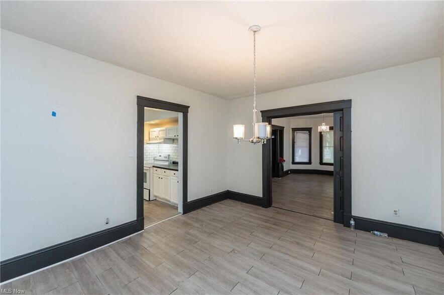 Building Photo - 1794 W 54th St