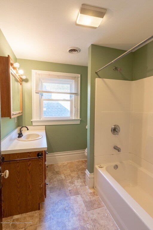 Bathroom - 229 S Bingham St