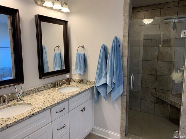 Building Photo - 1125 Benjamin Wy