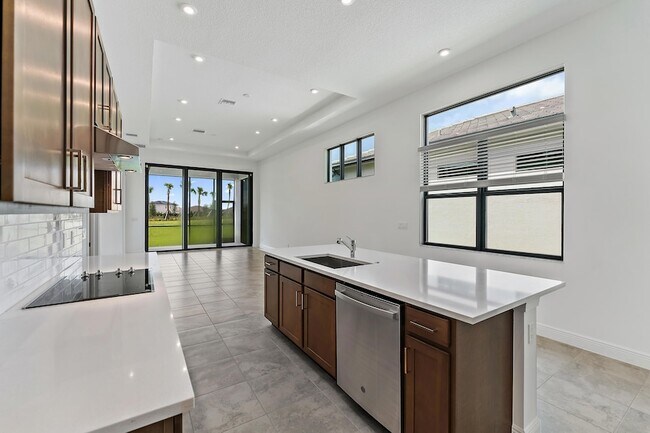 Building Photo - 9333 SW Pepoli Way