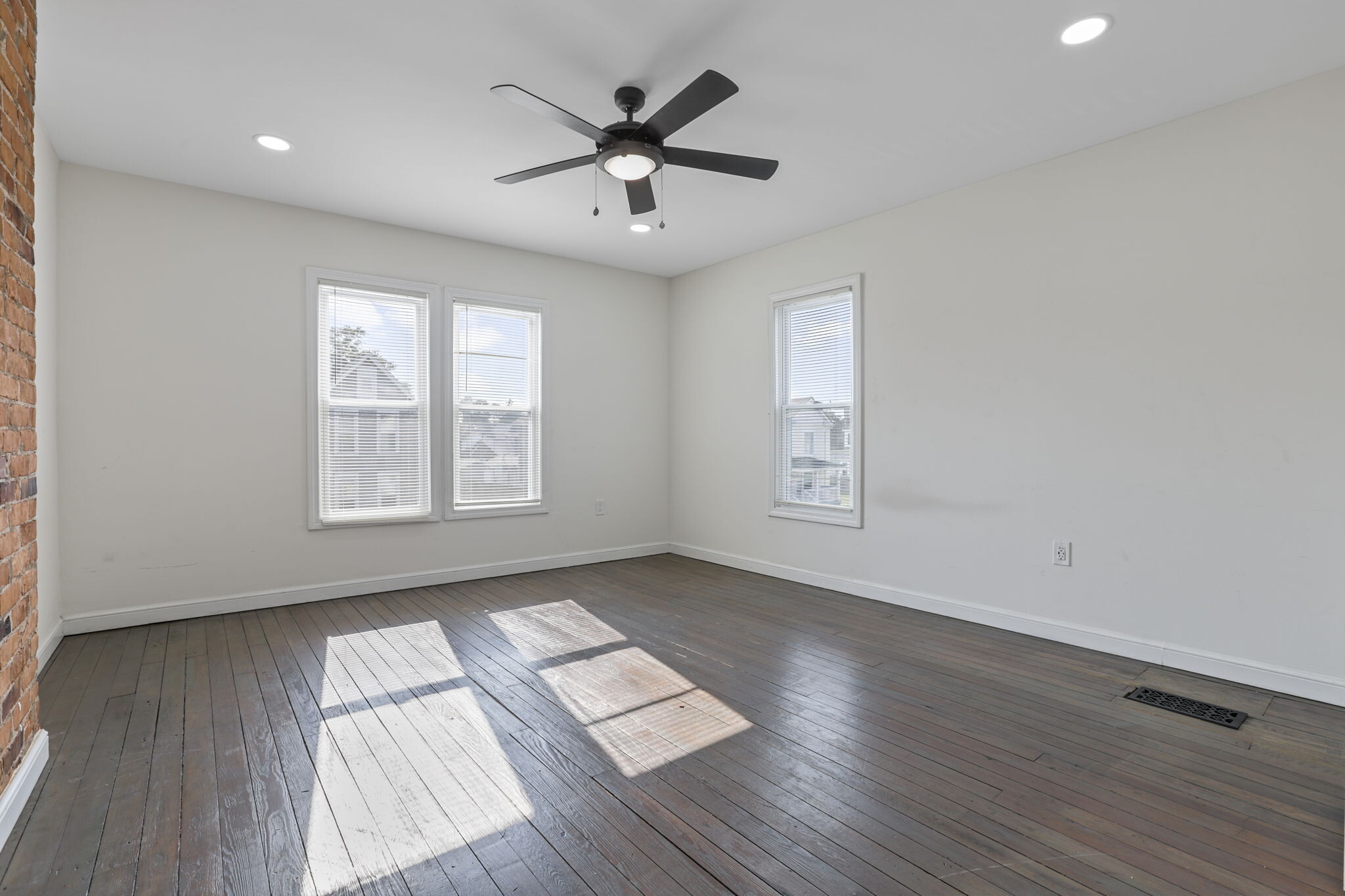 Building Photo - 187 Avondale Ave