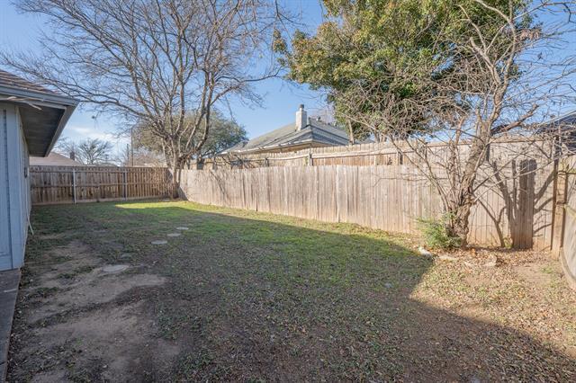 Building Photo - 515 Starling Dr