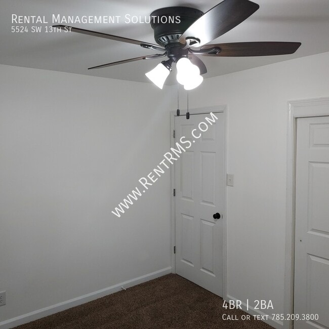 Building Photo - 5524 SW 13th St