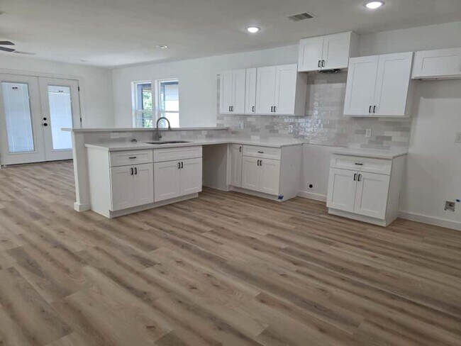 Building Photo - 8406 De Priest St