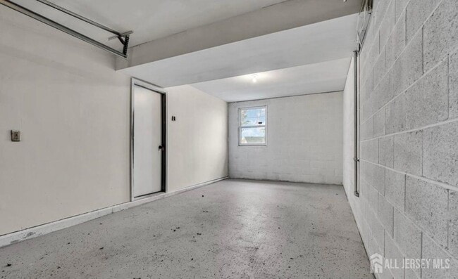 Building Photo - 321 Almonesson Rd