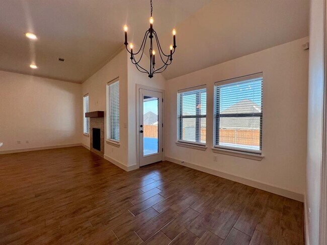 Building Photo - 9333 SW 42nd St