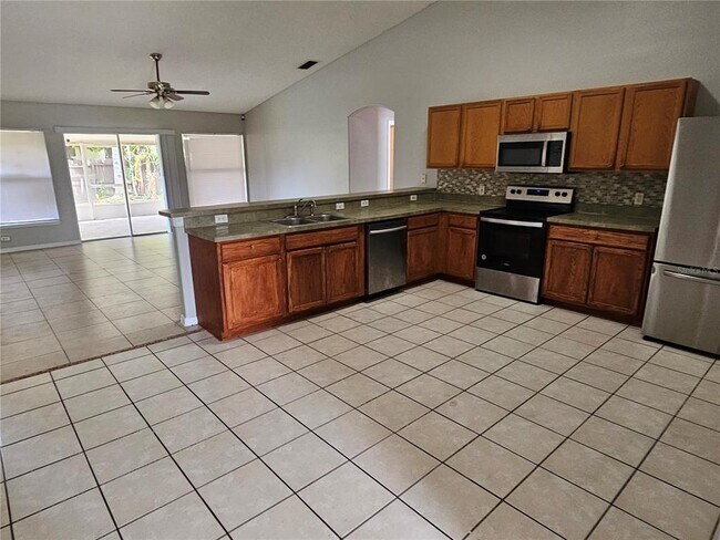 Building Photo - 1112 Murat Pl