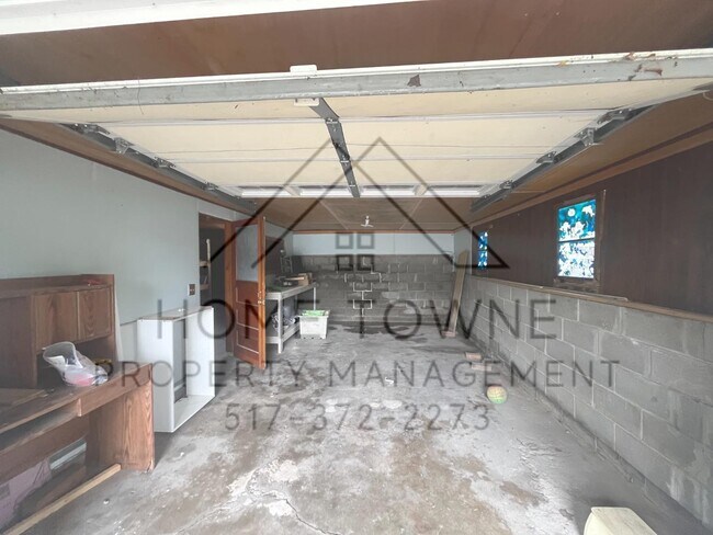 Building Photo - 2801 Chatham Rd