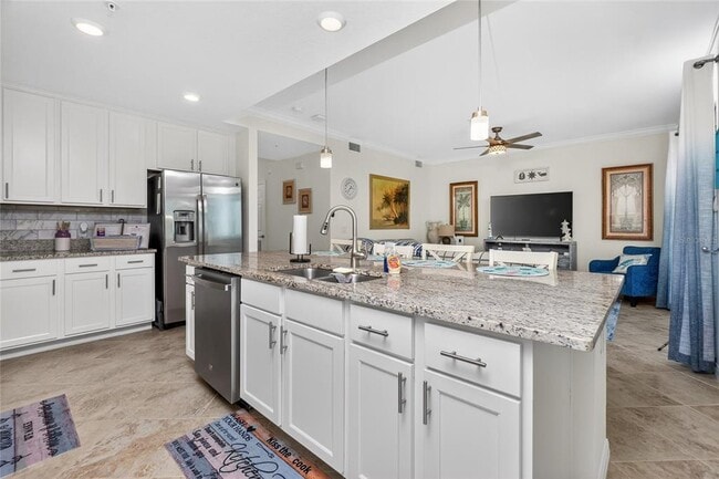 Building Photo - 14081 Heritage Landing Blvd
