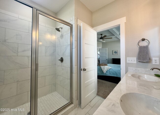 Building Photo - 102 Bogue Harbor Ct