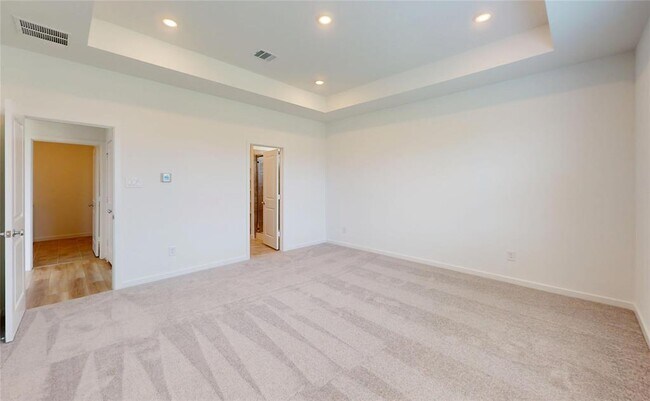 Building Photo - 1203 Sugar Dr
