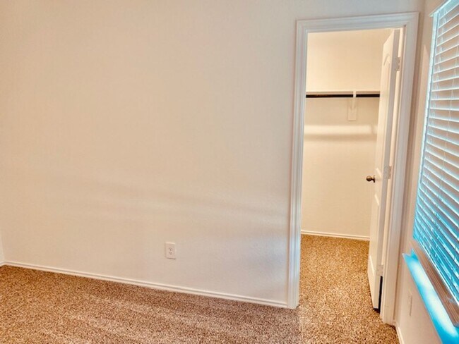 Building Photo - . BEAUTIFUL BRAND NEW 3 BEDROOM BATH HOME ...