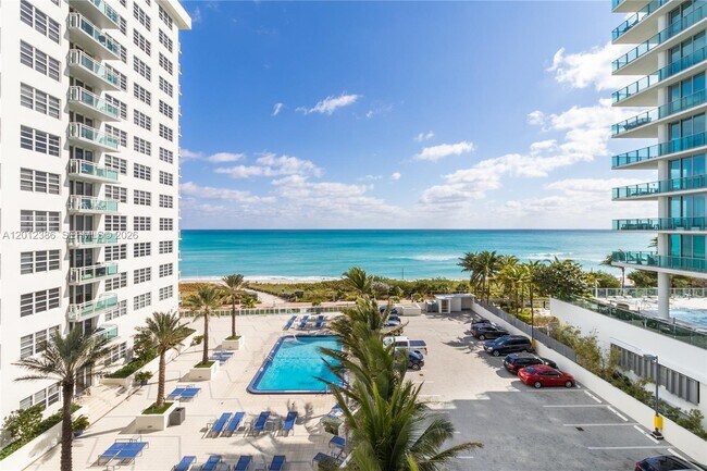 Building Photo - 6917 Collins Ave