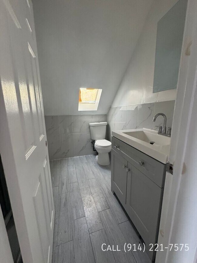 Building Photo - 104 Buena Vista Ave