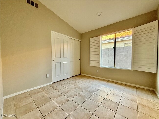 Building Photo - 923 Hollandsworth Ave