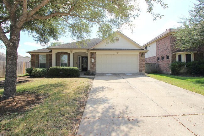 Primary Photo - 21011 Blue Topaz Dr