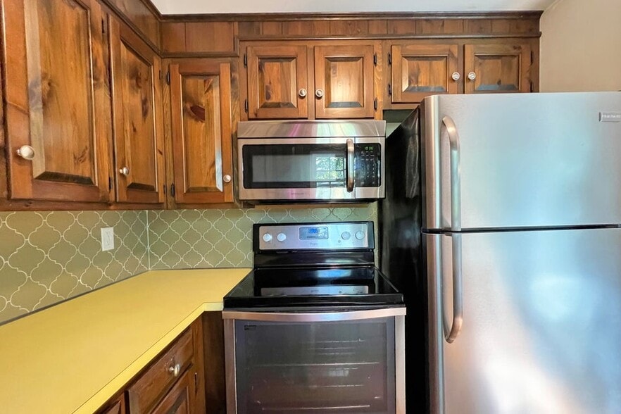 Building Photo - 58 Neptune Ln