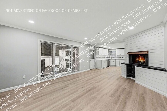 Building Photo - 2839 W Avon Rd