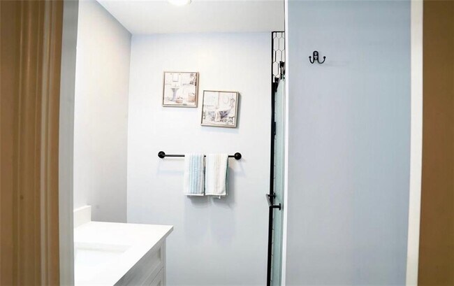 Building Photo - 3812 Clovis Ct NW