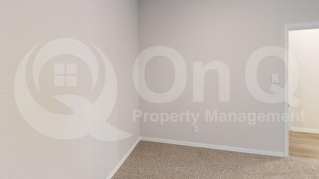 Building Photo - 5115 Bonanza Dr
