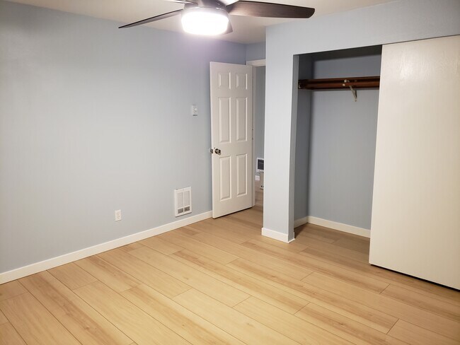 Building Photo - 808 East Guiberson Street