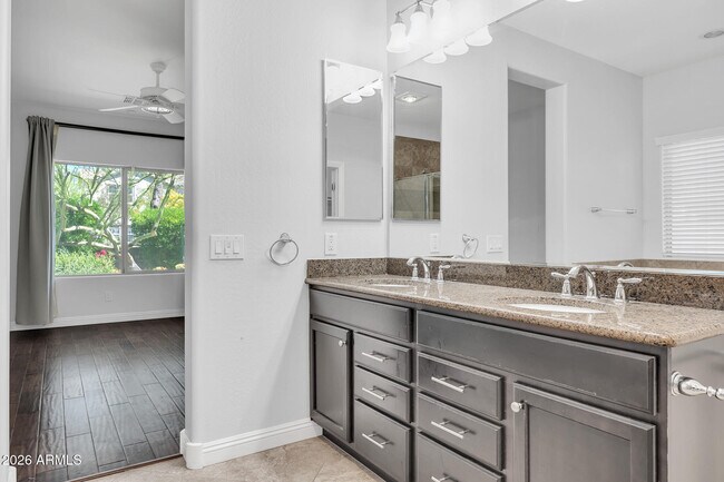 Building Photo - 21121 N 37th Run