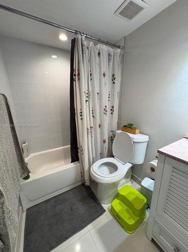 Building Photo - 10280 NW 9th St Cir