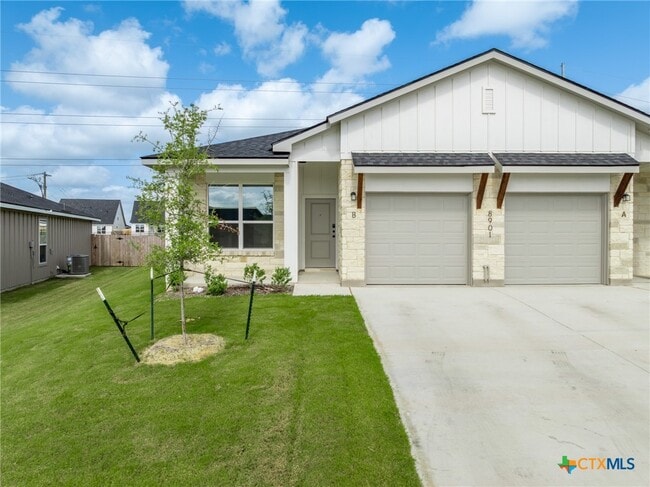 Building Photo - 8901 Prickly Ash Dr