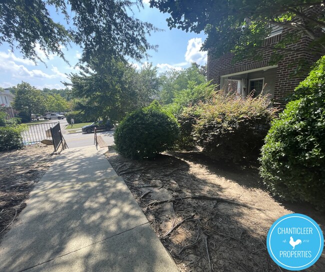 Building Photo - 701 Copperline Dr