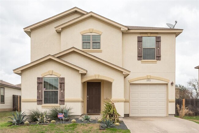 Primary Photo - 5511 Apple Orchard Ln