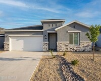 Building Photo - 150 Pinos Altos Trl