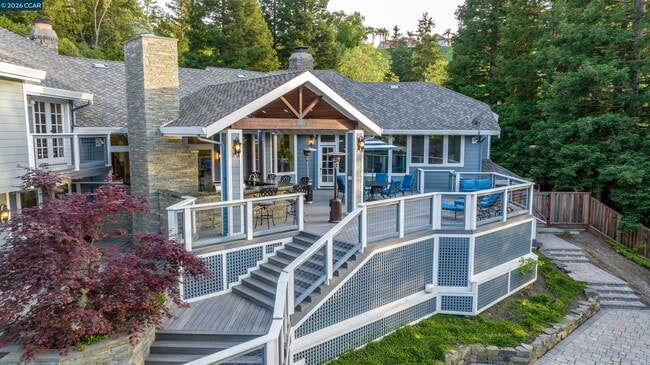 Building Photo - 2324 Saddleback Dr