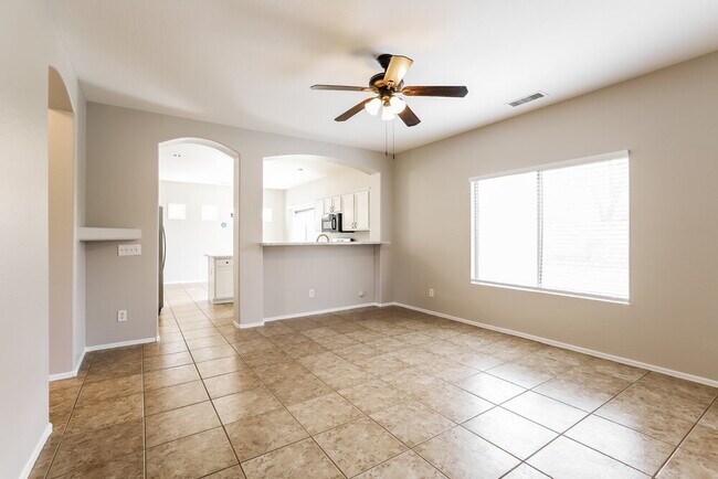 Building Photo - 12925 W Charter Oak Rd