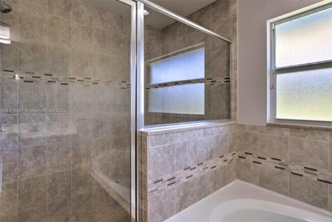 Building Photo - 2415 Atlantic Beach Blvd