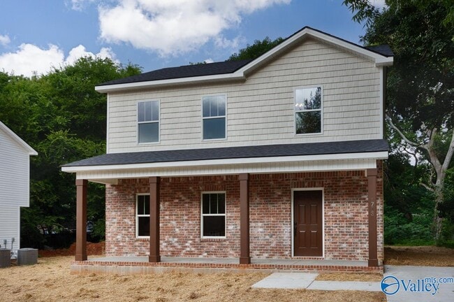 Building Photo - 1713 Golf Club Ln NW