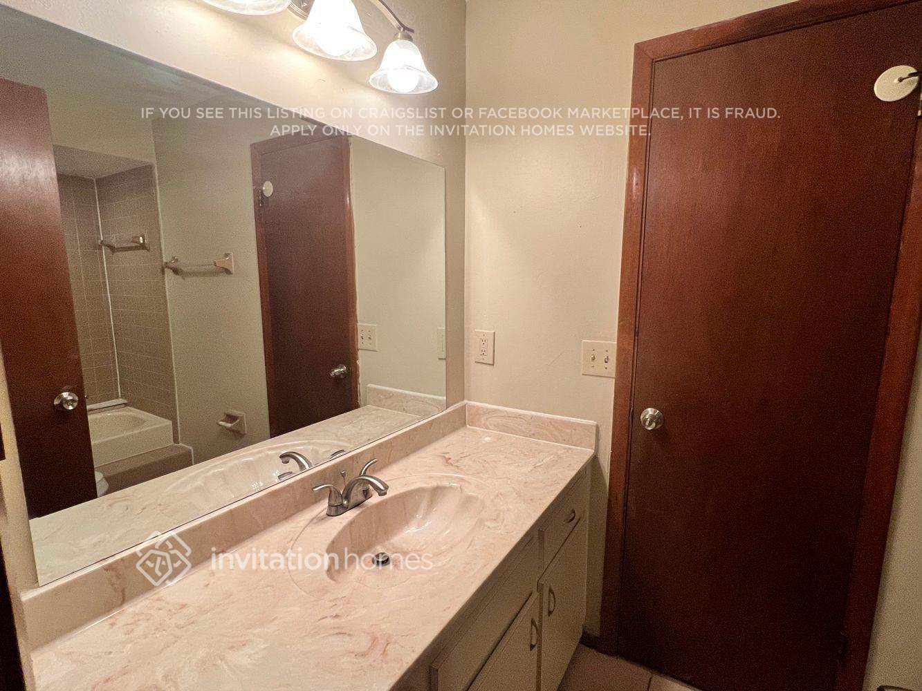 Building Photo - 714 Boysenberry Ct