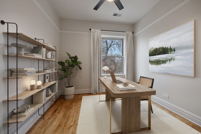 Building Photo - Renovated 1 bed + den in Logan Square - Now Leasing!