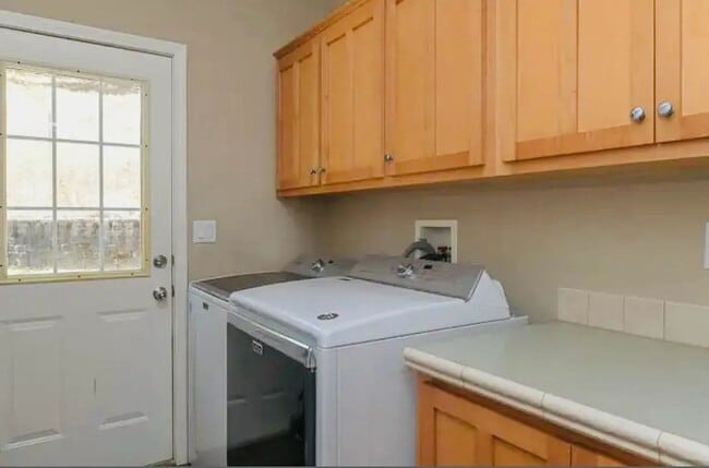 Building Photo - Gorgeous Ranch House on 5 Acres of Land in the Gilroy Hills