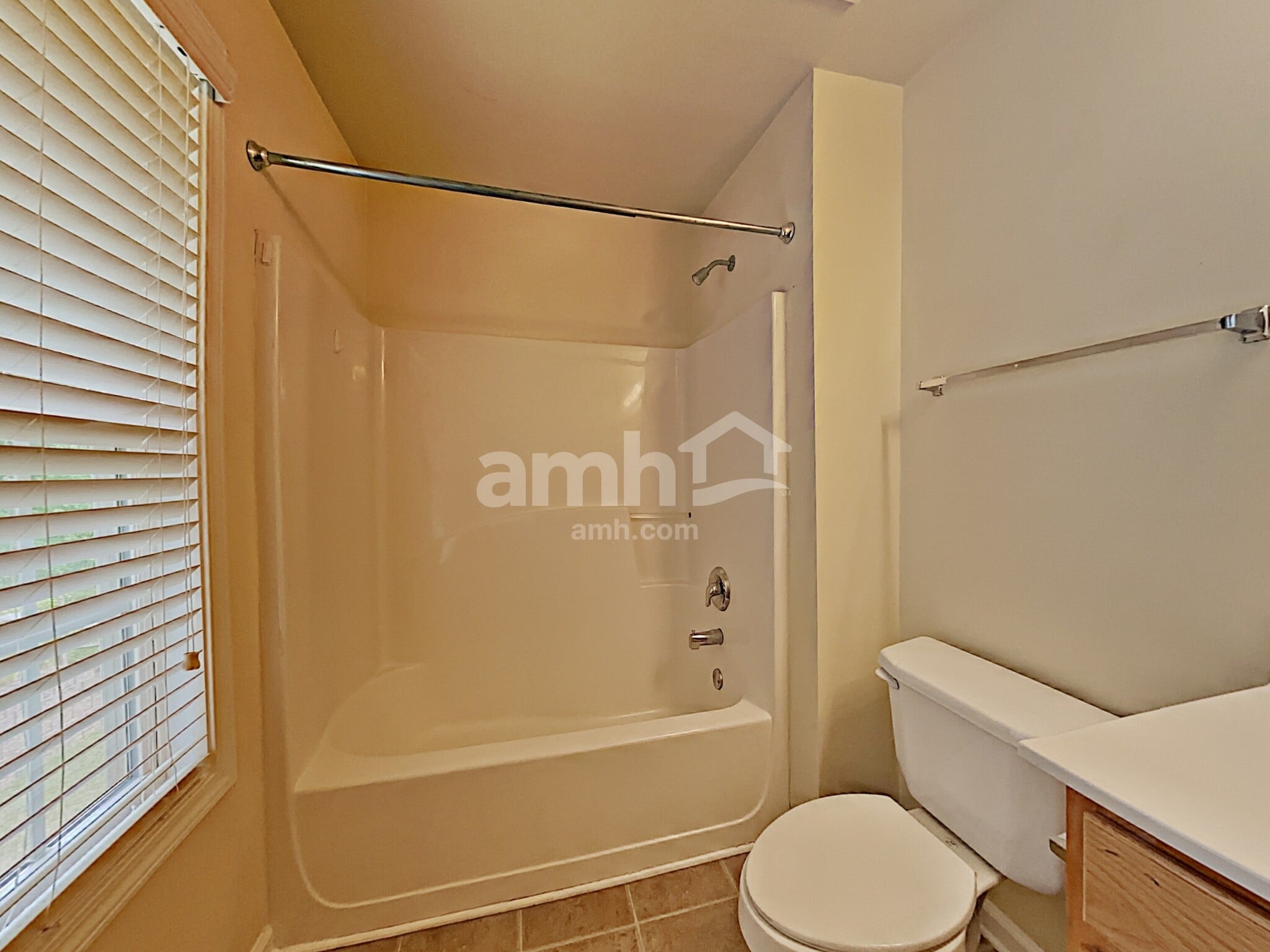 Building Photo - 3198 Cedar Glade Ln