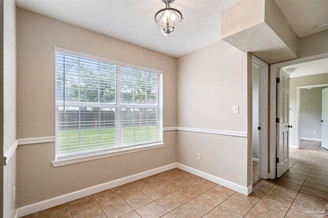 Building Photo - 5320 Powrie Dr
