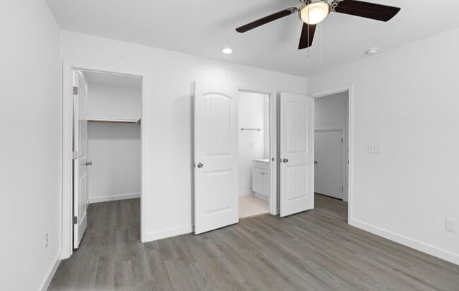 Building Photo - Available Now: New Three Bedroom Townhouse in Woodruff SC!