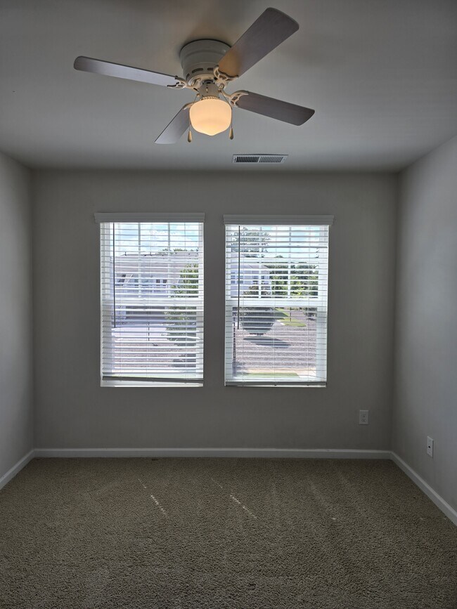 Building Photo - 1118 Glen Marley Dr