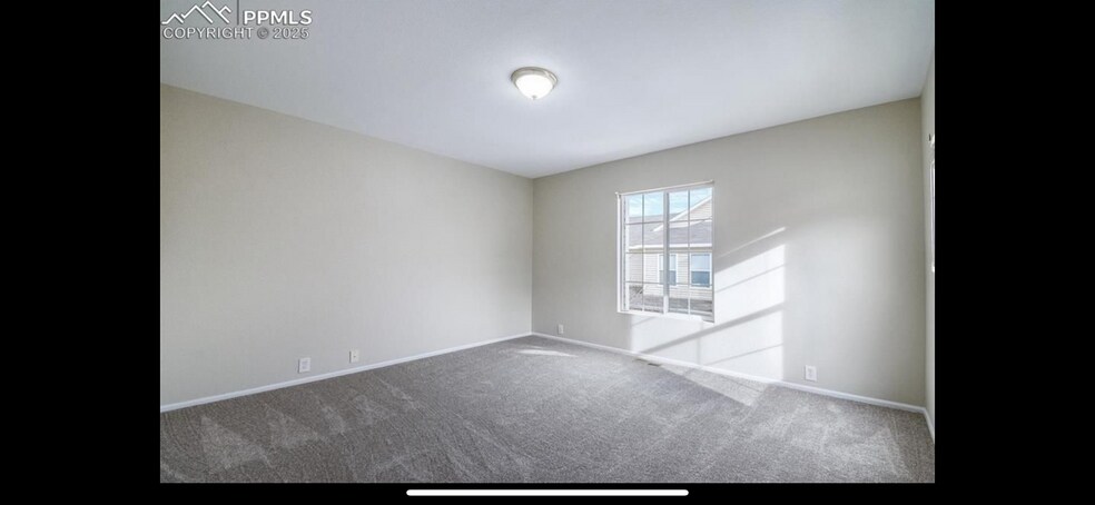 Building Photo - 9758 Laredo St
