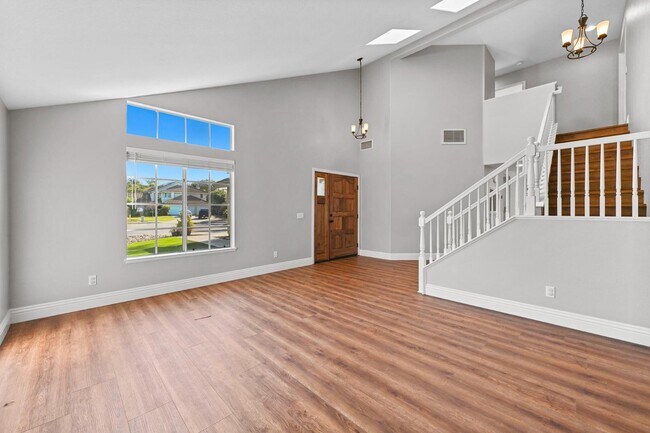 Building Photo - 509 Pacesetter St