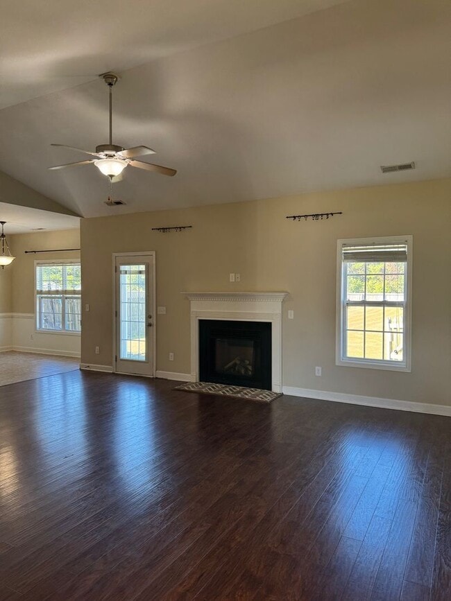 Building Photo - Welcome to Sterling Farms!