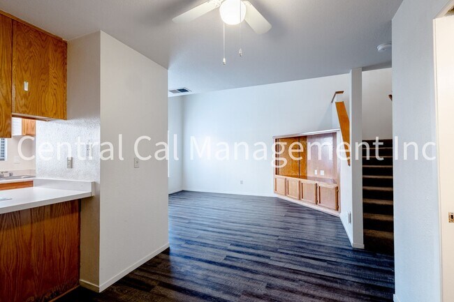 Building Photo - 8404 Laborough Dr