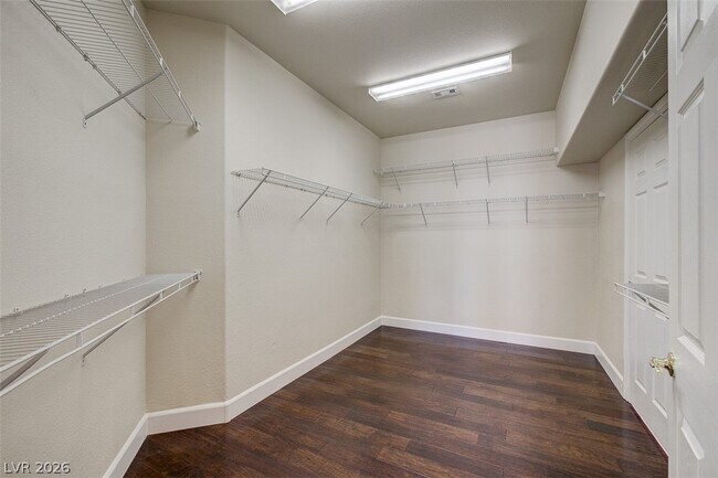 Building Photo - 7516 Gossamer Wind St